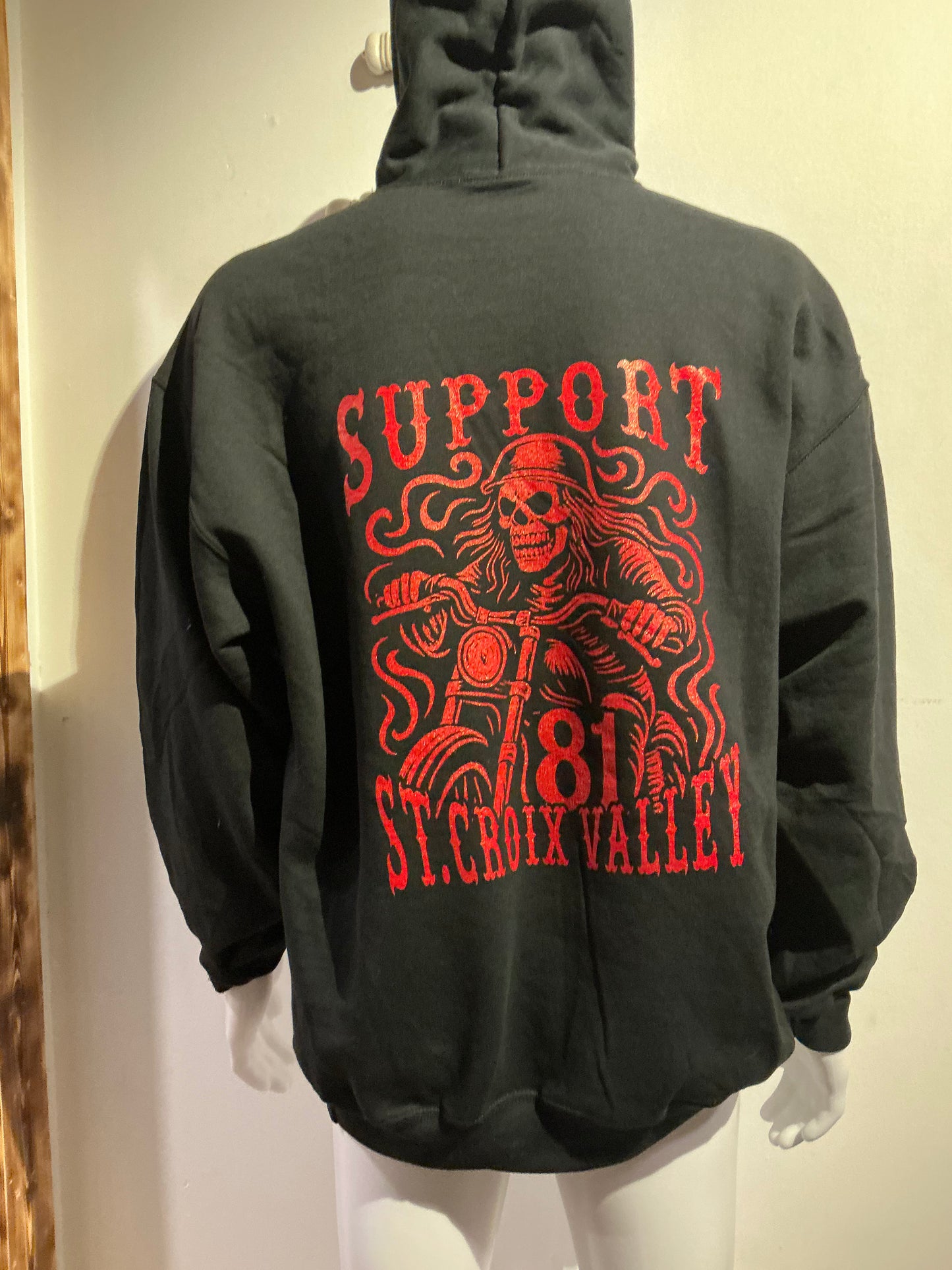 # 64 Skull Ryder hoodie