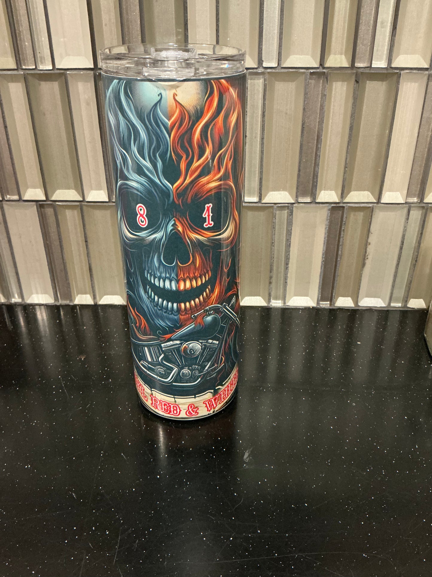 SYL 81 skull Tumbler