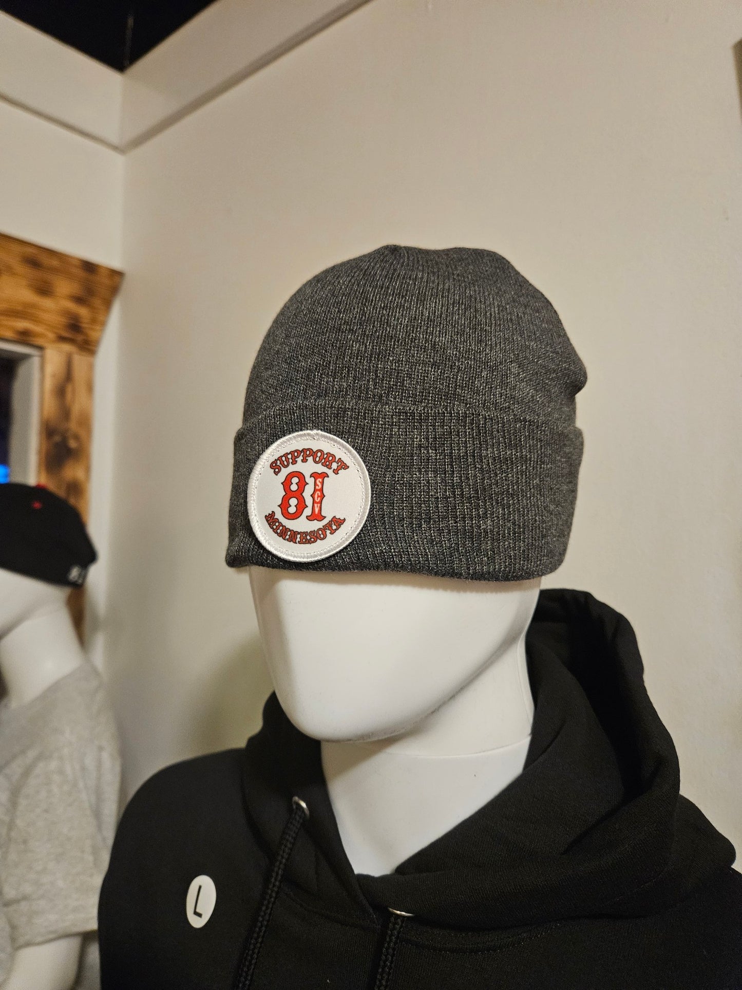 Syl 81 grey beanie
